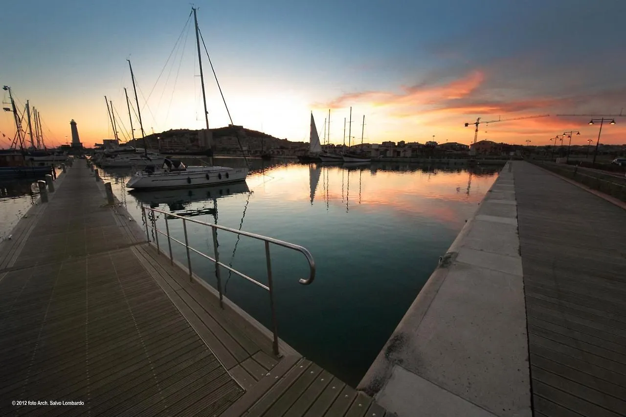 Nicadomus B&B Licata 3*,